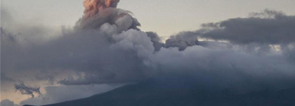 Volcanic Eruption Threatens 325,000 Ecuadorans