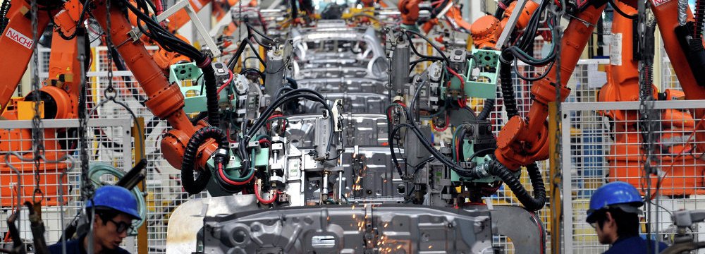 China Builds First All-Robot Factory 