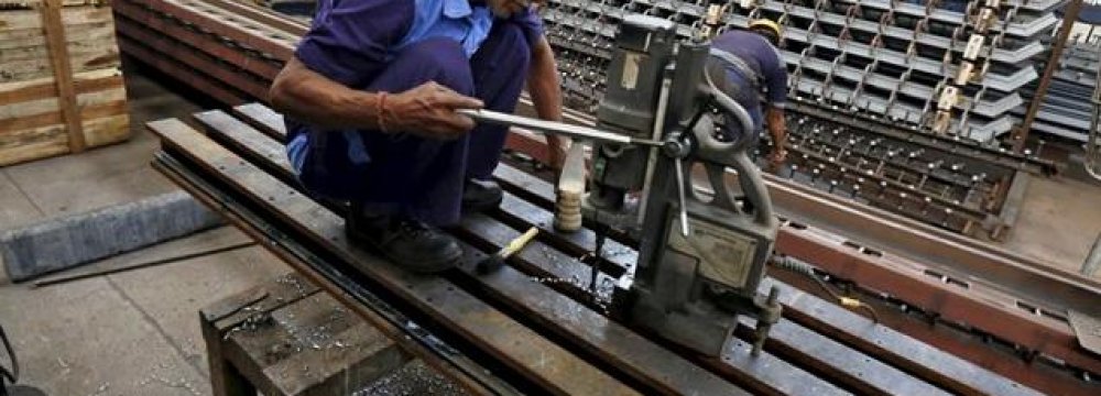 India Factory Output Declines