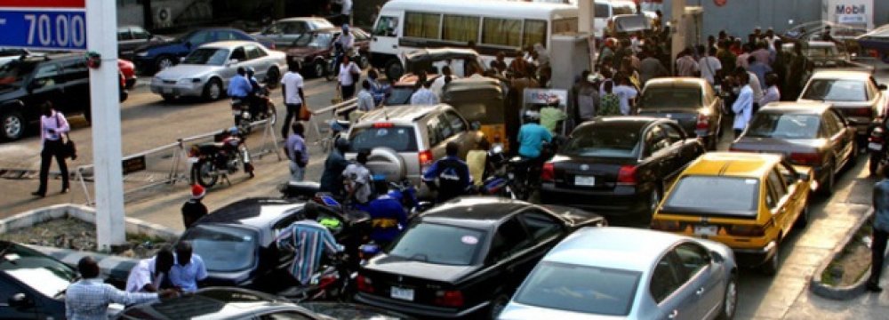 Nigeria Paying $800m to End Fuel Crisis