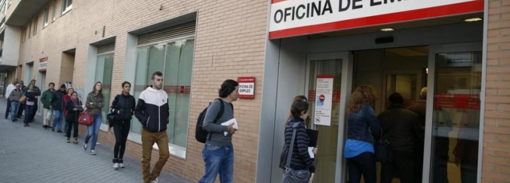 Black Economy Clouds Spain’s Recovery From Crisis