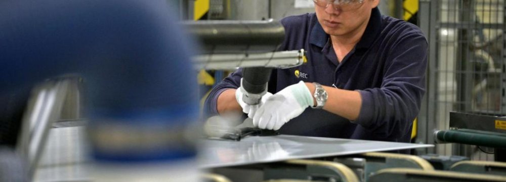 China Factory Activity Lowest Since 2009