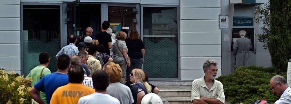 Greece Economy Could Shrink by Another 4%