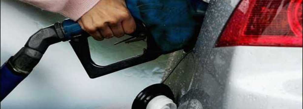 Low Oil Prices Slash Pak Import Bill by 21%