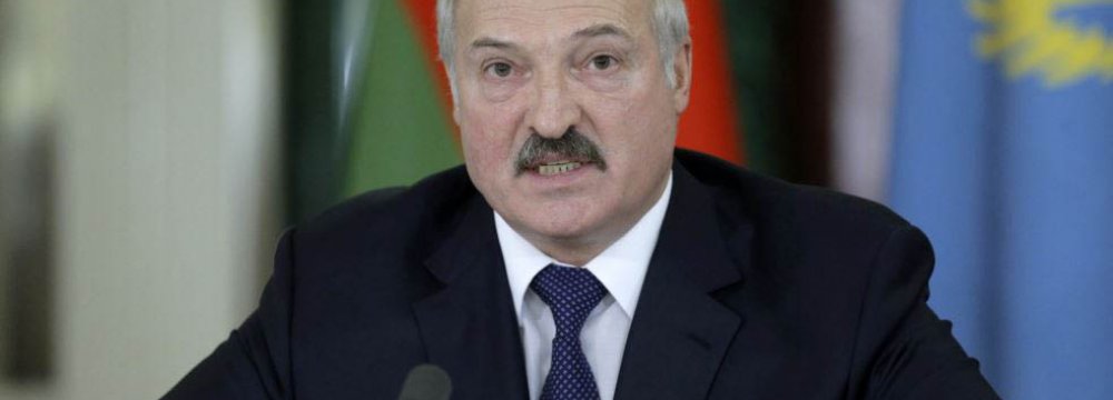 Russia to Back Belarusian Economy