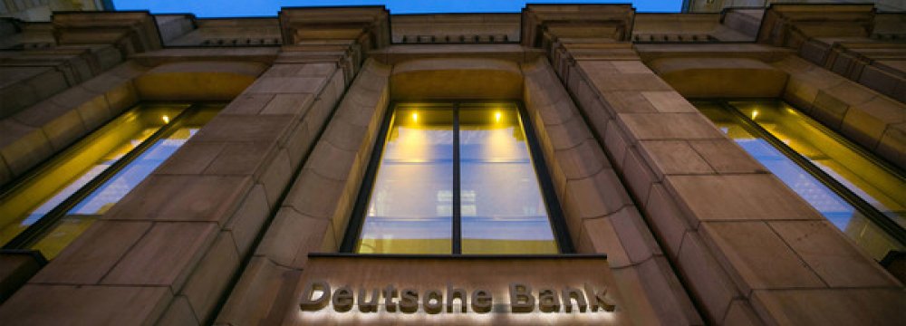 US Probes German Bank Over Alleged Russia Sanctions-Busting