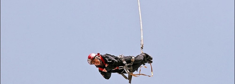 Women Bungee-Jumpers Outnumber Men