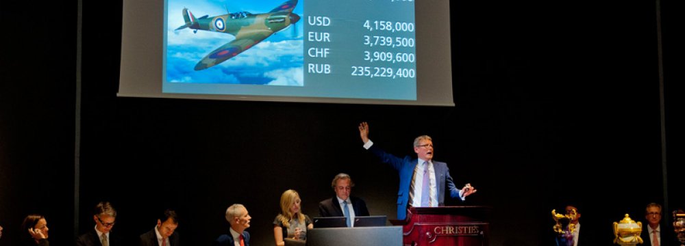 Restored WW II Spitfire Auctioned  for $4.8m
