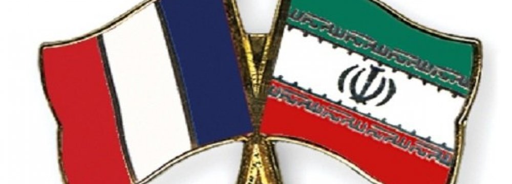 French Delegation in Iran to Revive Ties