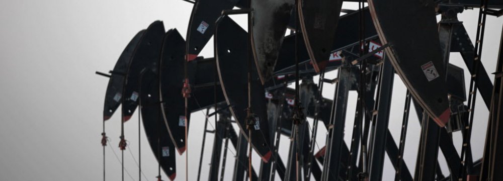 Crude Prices Edge Up on Lower US Inventories