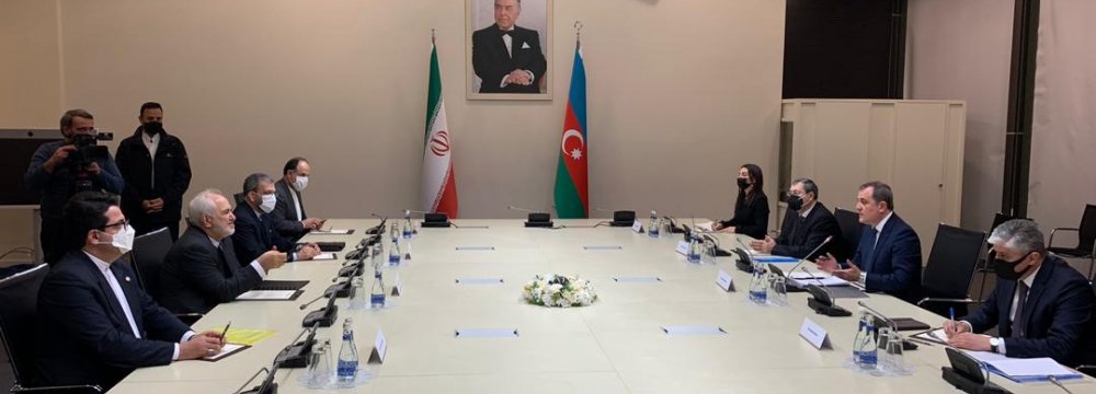 Zarif Discusses Bilateral, Regional Coop. With Azerbaijan’s President