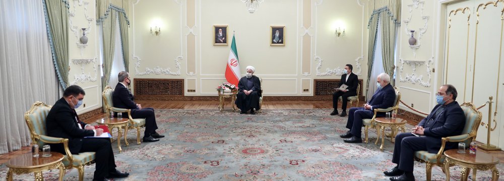 Azerbaijan Determined to Expand Ties With Iran 