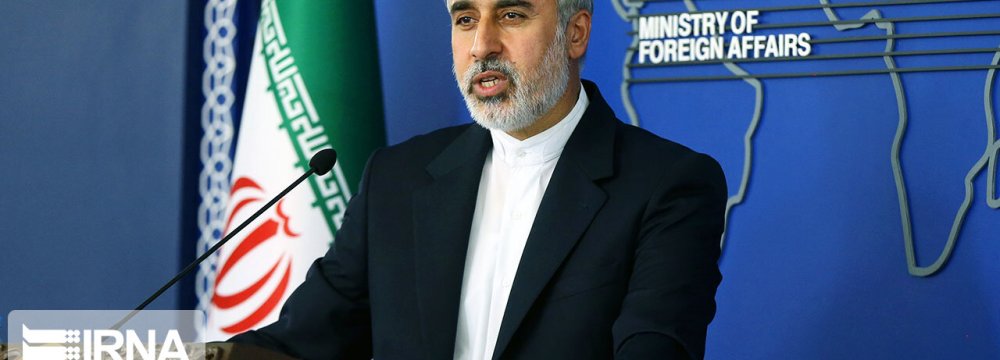 Iran Committed to Negotiations to Resolve Nuclear Standoff 