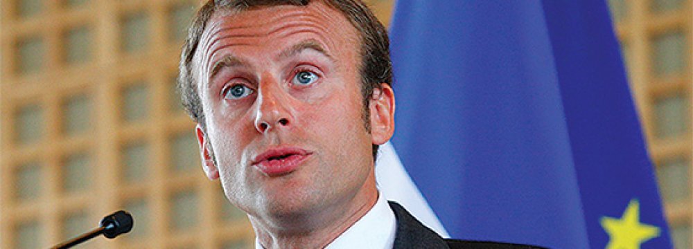 Macron Urges Respect for Iran Deal 