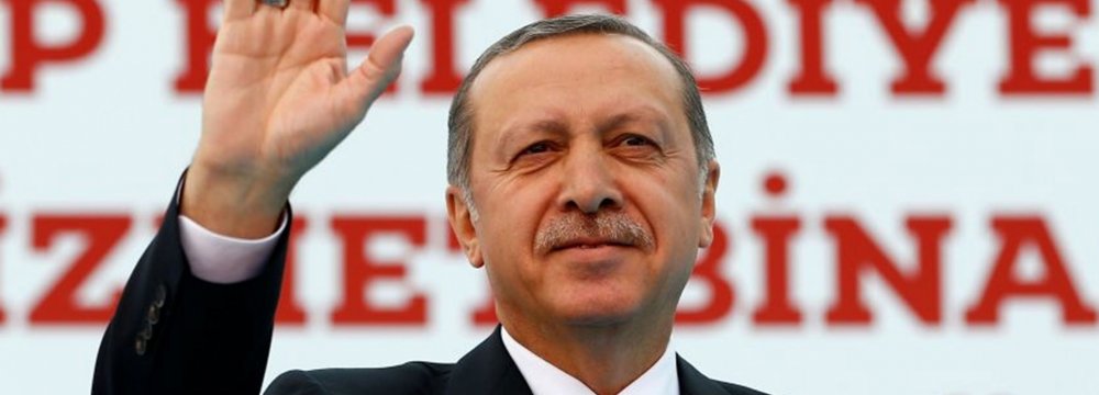 Industry Minister in Ankara for   Erdogan’s Inauguration