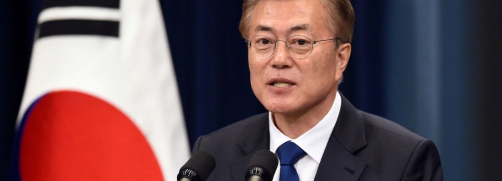 New S. Korean President Congratulated