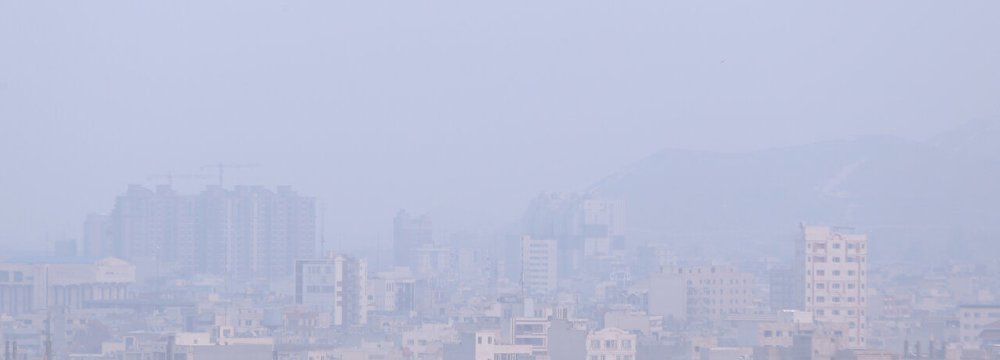 Fivefold Spike in SO2 Pollution in Tehran 