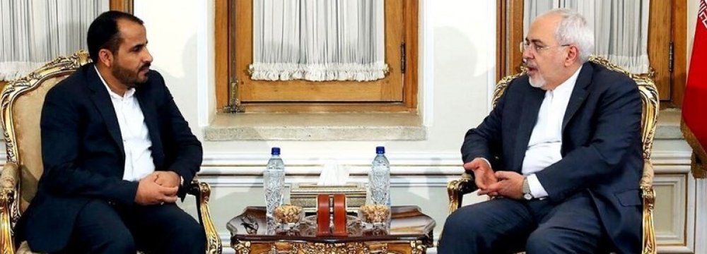 Zarif, Ansarullah Spokesman Discuss Yemen