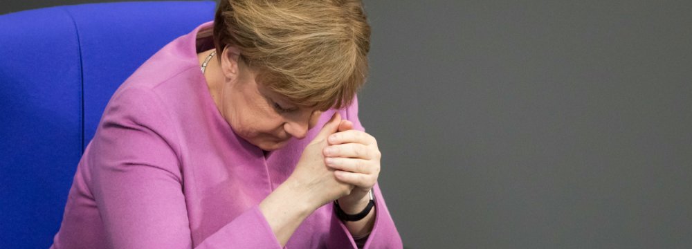 Merkel Launching Crunch German Coalition Talks