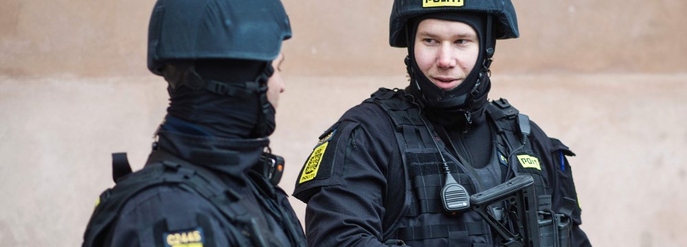 17-Year Old Danish Girl  Was Planning  Bomb Attacks
