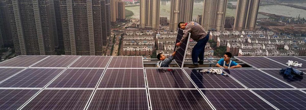 China’s Fight Against Pollution to Generate Billions in Solar Income