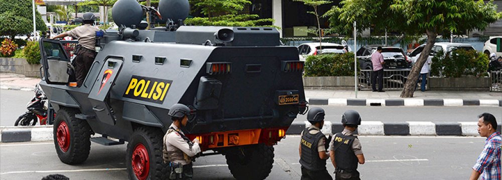 Indonesia Makes Arrests as IS Claims Jakarta Attacks