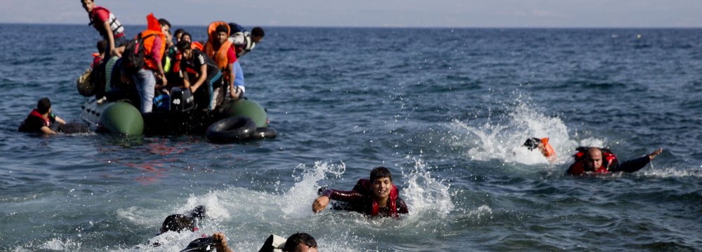 20 Migrants Die  at Sea 