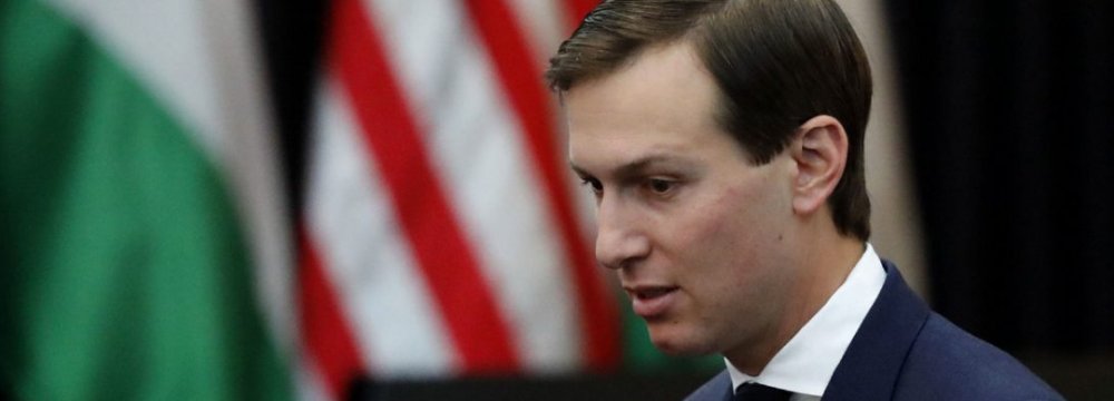 Trump Son-in-Law Kushner Loses Top Security Clearance