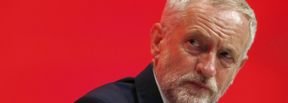 Labour to Force Vote on Public Pay Cap