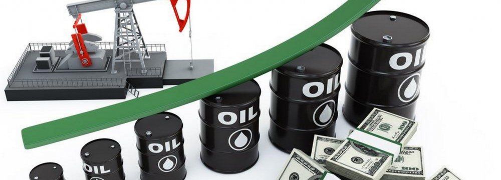 Oil to Rise as Sanctions Outweigh Demand Risks