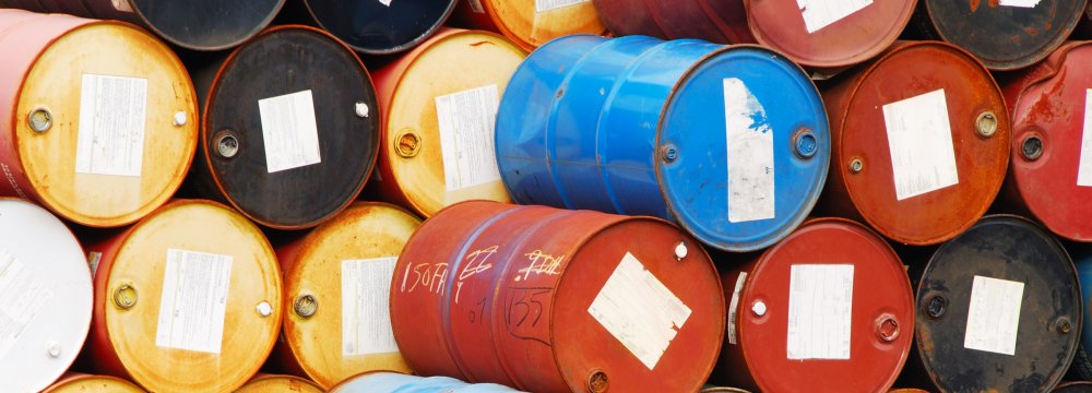 Oil Prices Set for Weekly Gain 