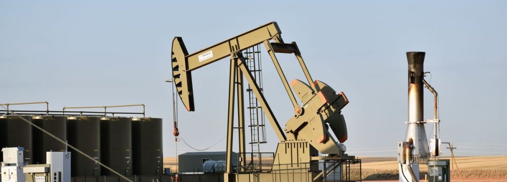 Oil Posts Biggest Week of Losses in Nine Months as Delta Variant Spreads
