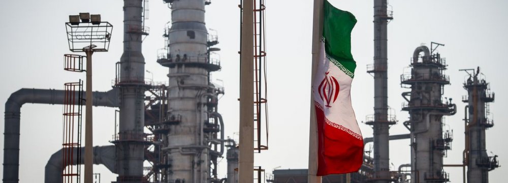 OPEC+ Oil Cuts Jeopardized by Iran Waiver Termination