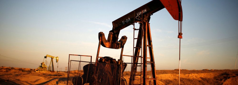 Oil Prices Edge Higher