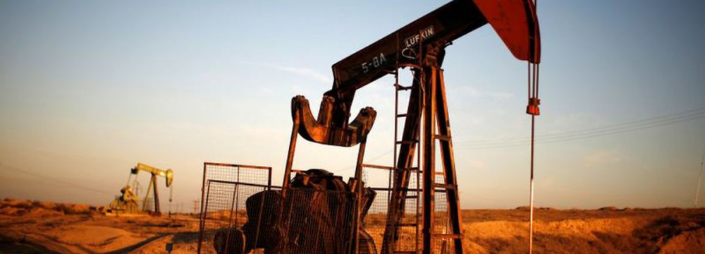 Crude Oil Heads for Best Week Since Mid-December