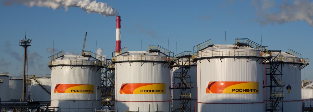 Putin Says Russia, Saudis Will Extend OPEC+ Oil Pact