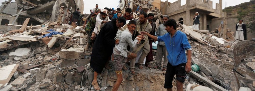 Saudi-Led Airstrike Kills 12 Civilians, Including 7 Children