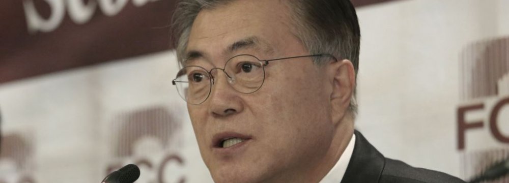 South Korea Wants to Reopen Communication With North