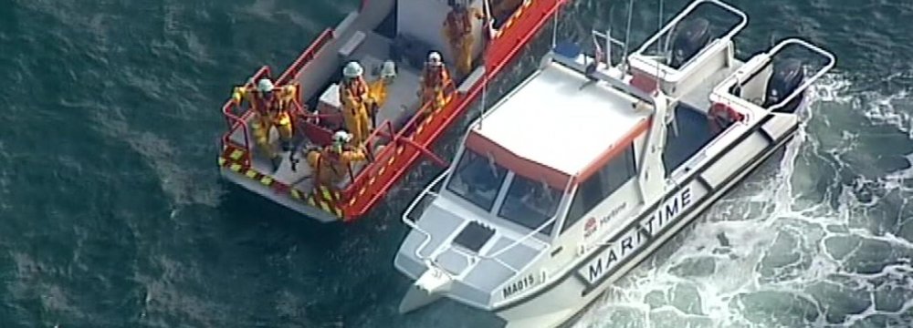 Six Dead as Seaplane Crashes Into Sydney River