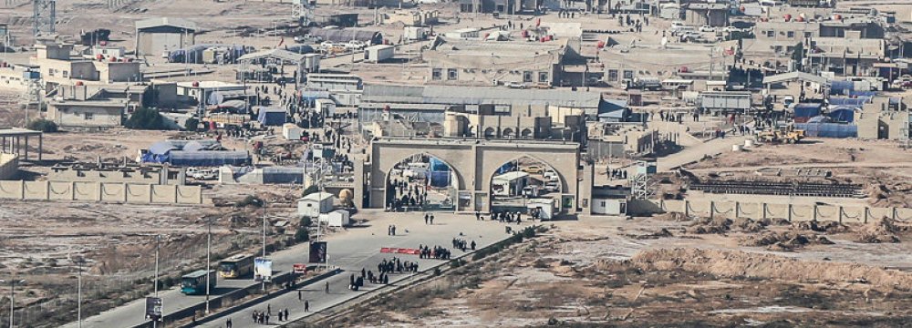 Chazzabeh Border Crossing Reopens for Exports