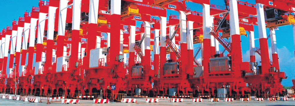 Chinese Company to Supply Cranes to Chabahar