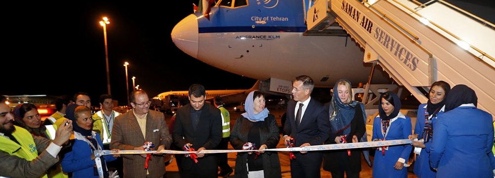 KLM resumed flights between Amsterdam and Tehran in October 2016, after a three-year hiatus.