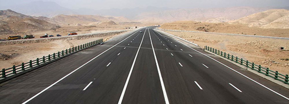 $800m Invested in Freeways 