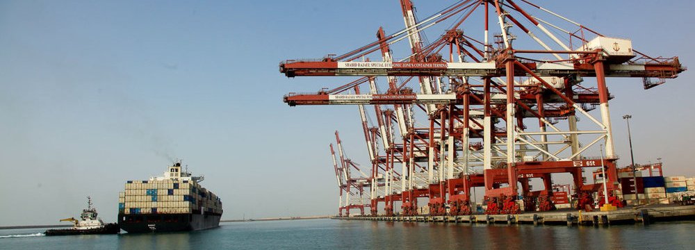 Hormozgan Province has 32 active ports, including Iran’s biggest container port, Shahid Rajaee, which accounts for more than half of Iran’s total port throughput.