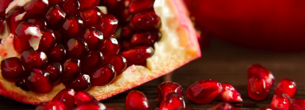 Pomegranate Exports Earn $3.8 Million