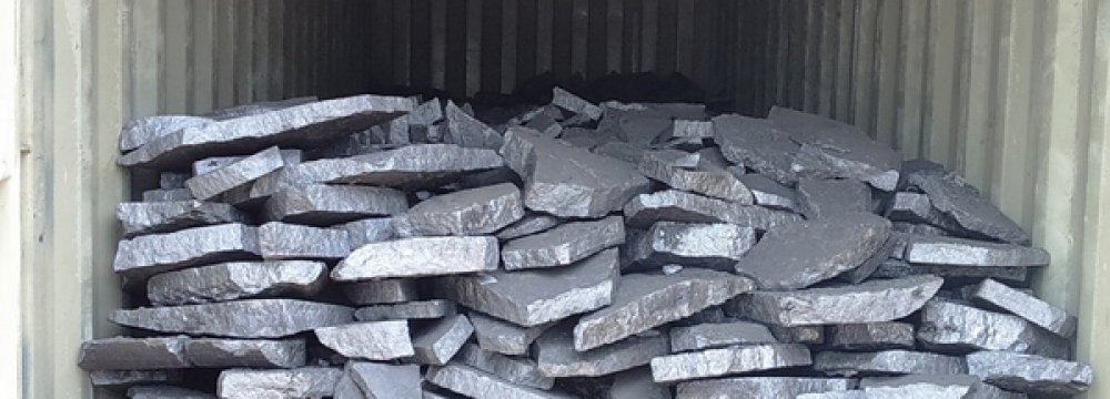 On average, 3 to 5 kilograms of ferrosilicon are required to produce a ton of steel.