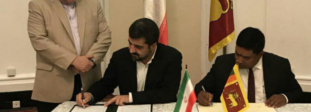 Iran, Sri Lanka to Expand Economic Ties