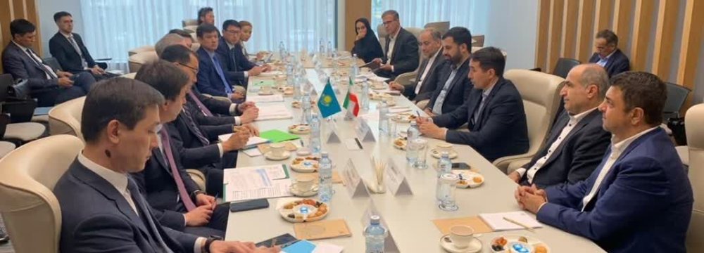 Iran Set to Invest in Kazakh Manufacturing Projects