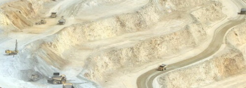 New Gold Mine Comes on Stream in Isfahan