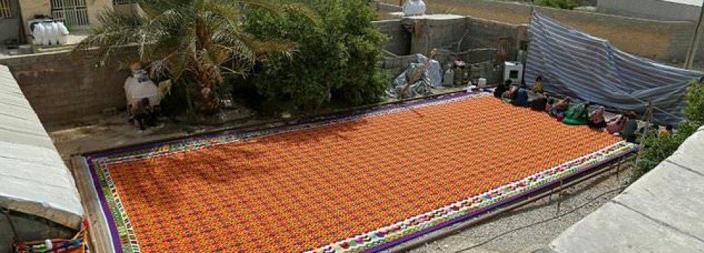 World's Largest Kilim Rug Made in Iran
